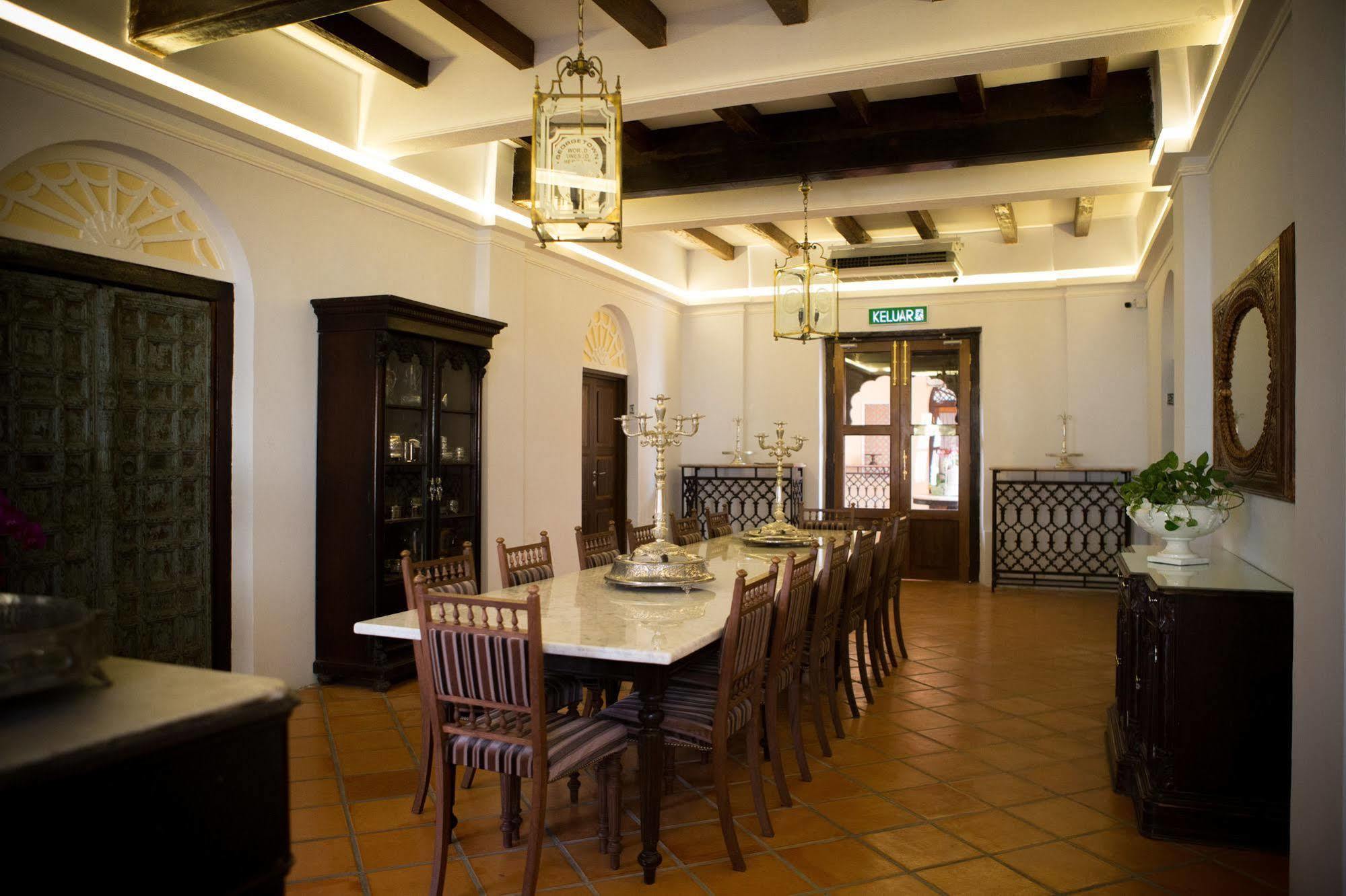 Jawi Peranakan Mansion Джорджтаун Экстерьер фото